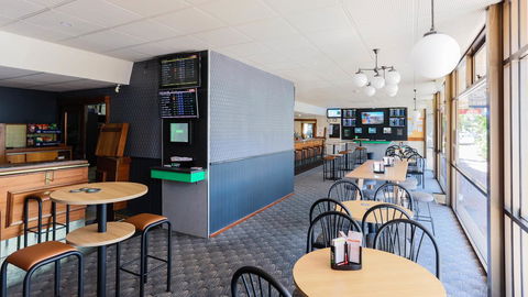 Bay Motel Hotel - Events Australia 15