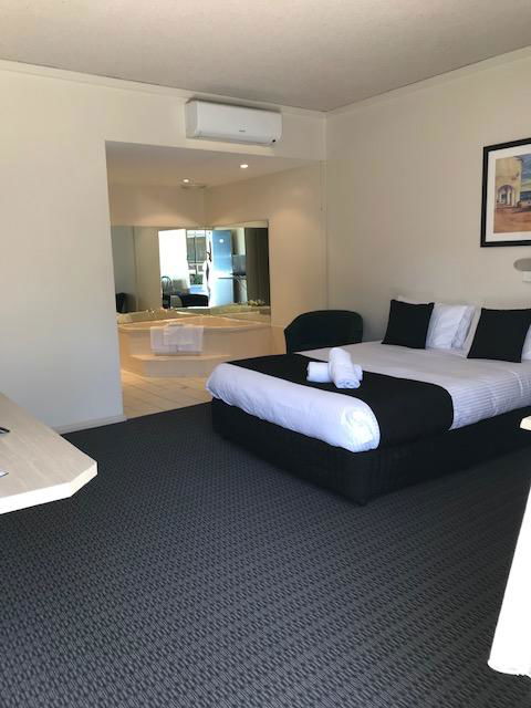 Bay Motel Hotel - Events Australia 2