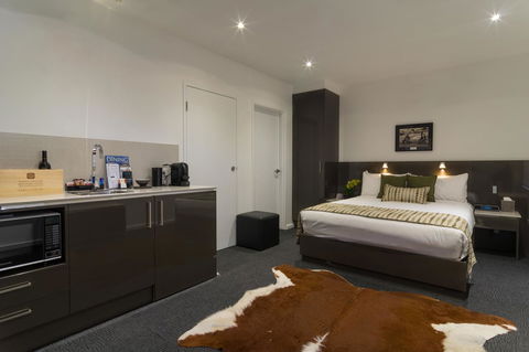 North Adelaide Boutique Stays Accommodation - Events Australia 13