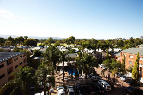 Comfort Hotel Adelaide Meridien - Events Australia 2