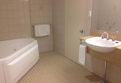 Comfort Hotel Adelaide Meridien - Events Australia 13