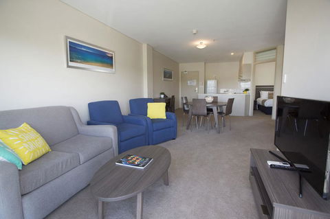Hume Serviced Apartments - Events Australia 18