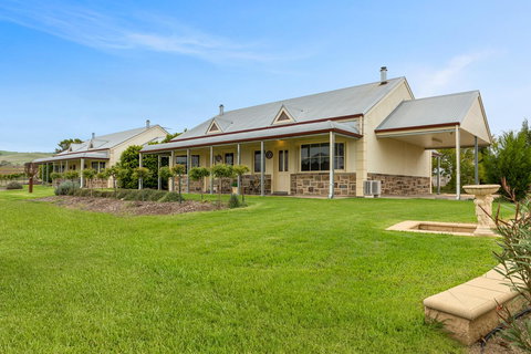 Barossa Vineyard Cottages - Events Australia 26