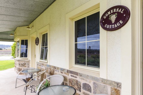 Barossa Vineyard Cottages - Events Australia 11