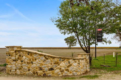 Barossa Vineyard Cottages - Events Australia 9