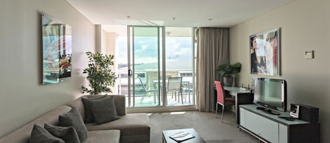 Adelaide DressCircle Apartments - North Terrace - Events Australia 2