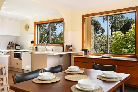 Port Of Call - Port Willunga - C21 SouthCoast Holidays - Events Australia 11