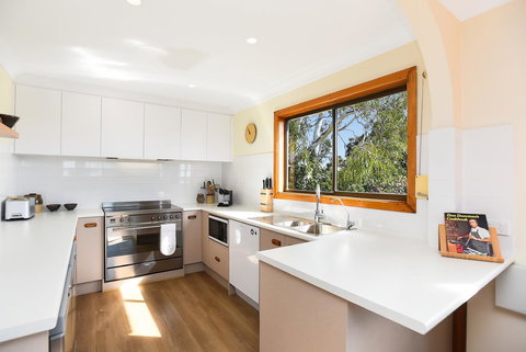 Port Of Call - Port Willunga - C21 SouthCoast Holidays - Events Australia 9