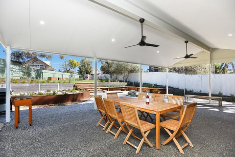 Port Of Call - Port Willunga - C21 SouthCoast Holidays - Events Australia 0