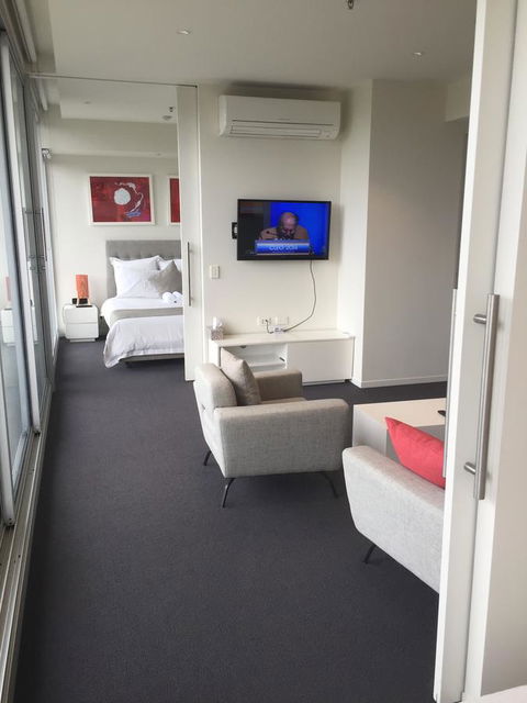 Tasha\'s Apartments On Warwick - Events Australia 4