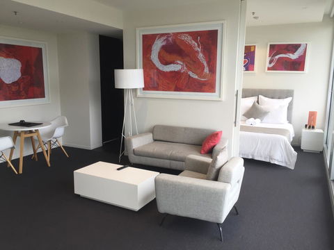 Tasha\'s Apartments On Warwick - Events Australia 9
