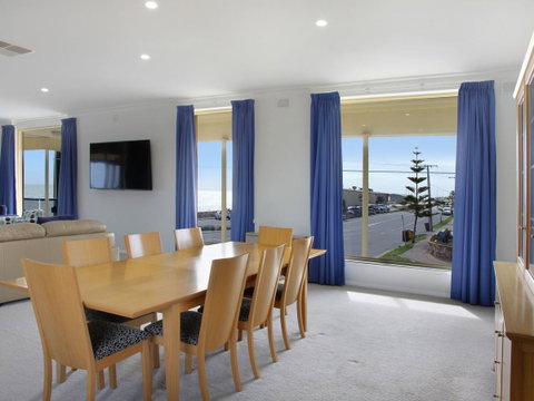 Seaview Sunset Holiday Apartments - Tourism Bookings 28