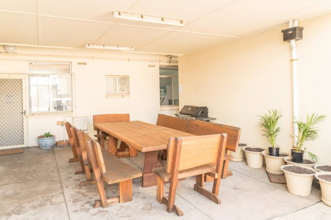Seaview Sunset Holiday Apartments - Tourism Bookings 7