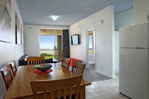 Seaview Sunset Holiday Apartments - Tourism Bookings 43