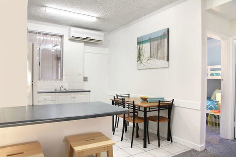 Seaview Sunset Holiday Apartments - Tourism Bookings 42