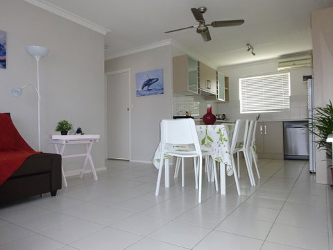 Selene Holiday Apartment @West Beach - Tourism Bookings 1