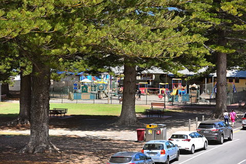 Breeze Beachfront Apartment - Events Australia 2