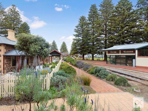 Breeze Beachfront Apartment - Events Australia 35