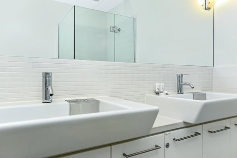 Breeze Beachfront Apartment - Events Australia 16