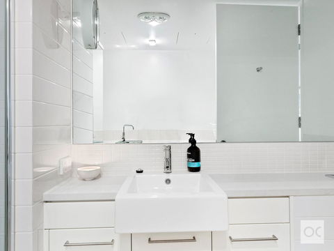 Breeze Beachfront Apartment - Events Australia 36