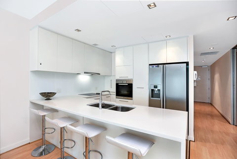 Breeze Beachfront Apartment - Events Australia 15