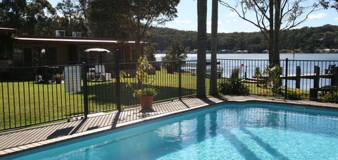 Lake Edge Apartments - Events Australia 20