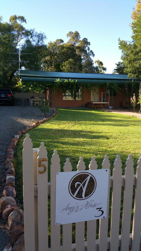 Amy\'s House Bed & Breakfast - Events Australia 11