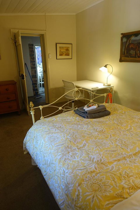 Amy\'s House Bed & Breakfast - Events Australia 32