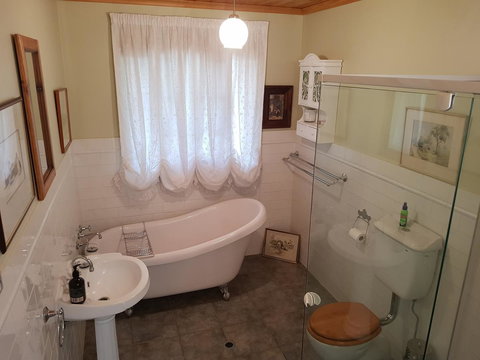 Amy\'s House Bed & Breakfast - Events Australia 13