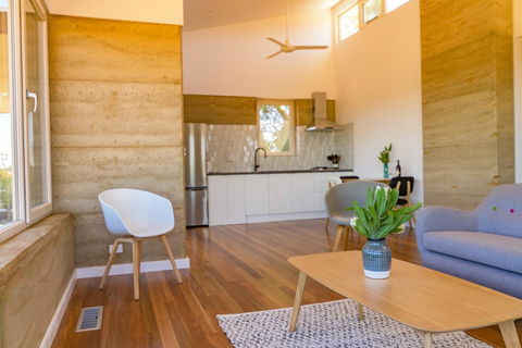 Ecopia Retreat - Events Australia 21