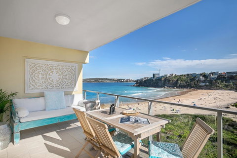 Beachfront Bliss - Tourism Bookings 0