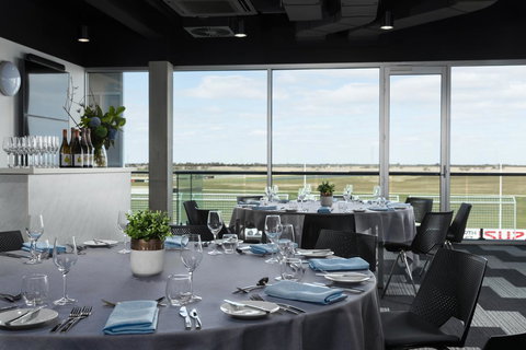 Rydges Pit Lane - Events Australia 6