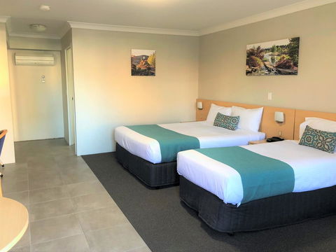 Bathurst Motor Inn - Events Australia 19