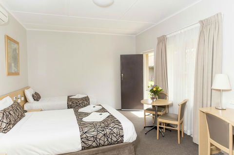 Bathurst Motor Inn - Events Australia 24