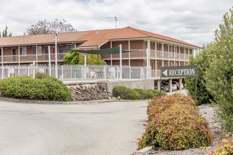 Bathurst Motor Inn - Events Australia 17