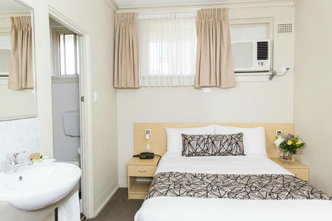 Bathurst Motor Inn - Events Australia 23