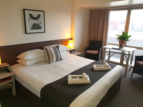 Nightcap At Hotel Victor - Events Australia 7