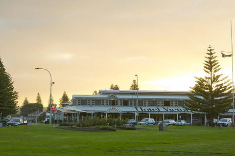 Nightcap At Hotel Victor - Events Australia 0