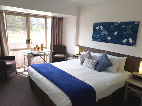 Nightcap At Hotel Victor - Events Australia 13