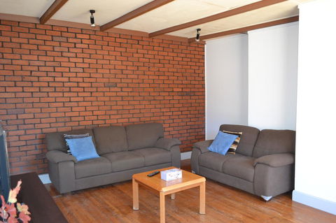 Prospect Holiday House - Events Australia 4