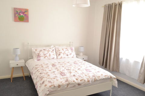 Prospect Holiday House - Events Australia 1