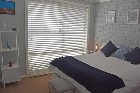 Beach Life Retreat - Events Australia 8