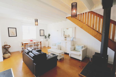 Caledonian Inn - Events Australia 27