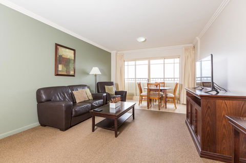 Ramada Resort By Wyndham Shoal Bay - Events Australia 23