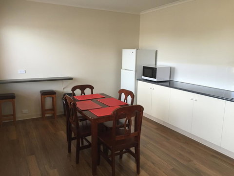 Blue Lake Motel - Events Australia 26