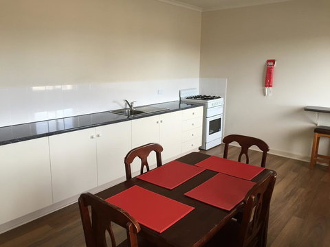 Blue Lake Motel - Events Australia 25