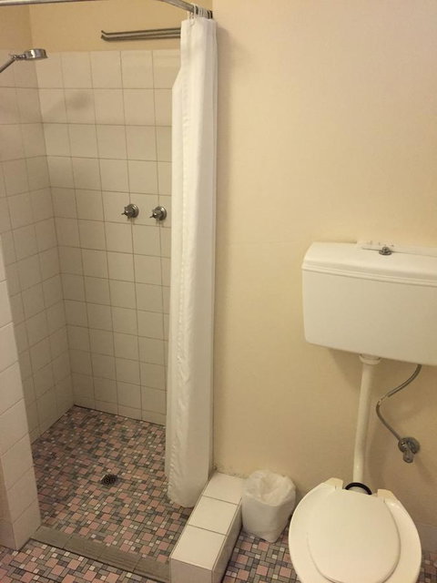 Blue Lake Motel - Events Australia 29