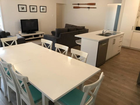 Moontana - Events Australia 4