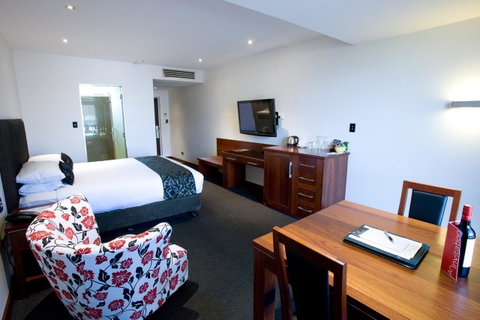 The Commodore - Tourism Bookings 35