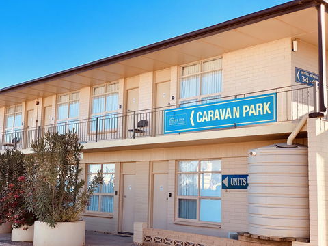 Opal Inn Hotel, Motel, Caravan Park - Events Australia 34